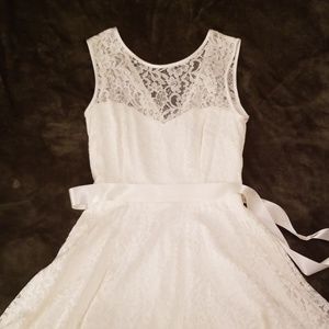 Beautiful ivory/off-white dress.